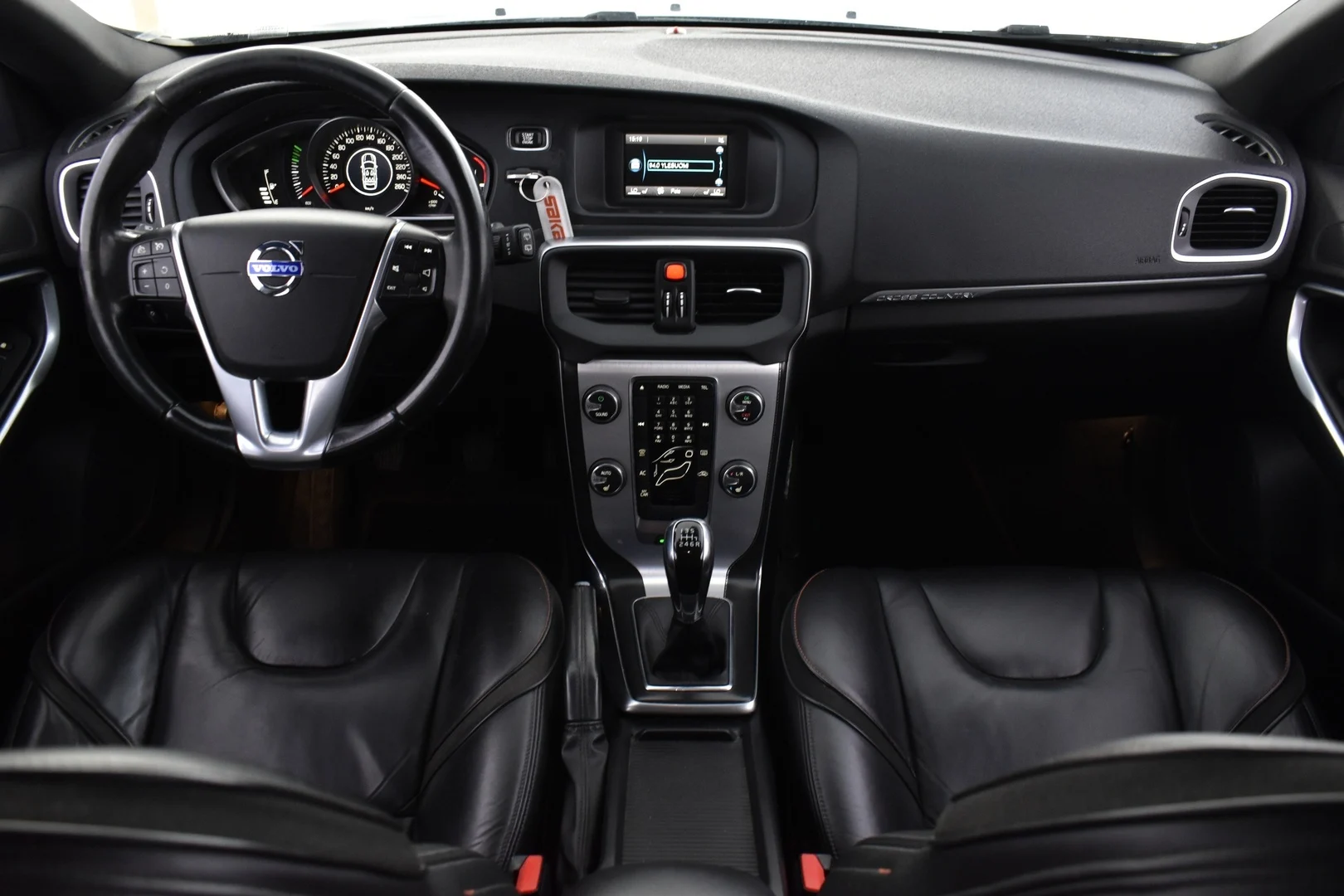 Car Image - 74Agym7sfezqJhBy9GjRGw