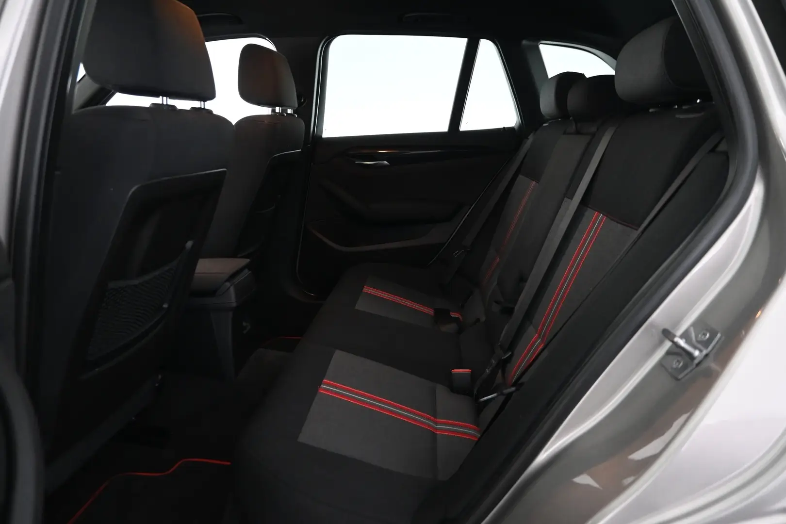 Car Image - 3K84tbDqZ1MpHLmIITlBtm