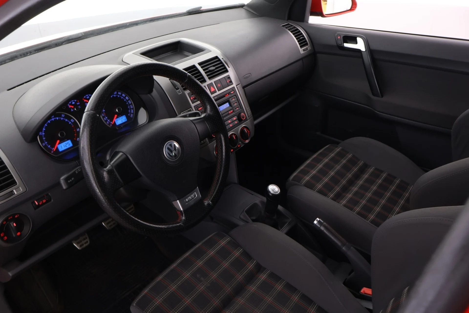 Car Image - 5btwxmljEbyCl0VYGv07WG