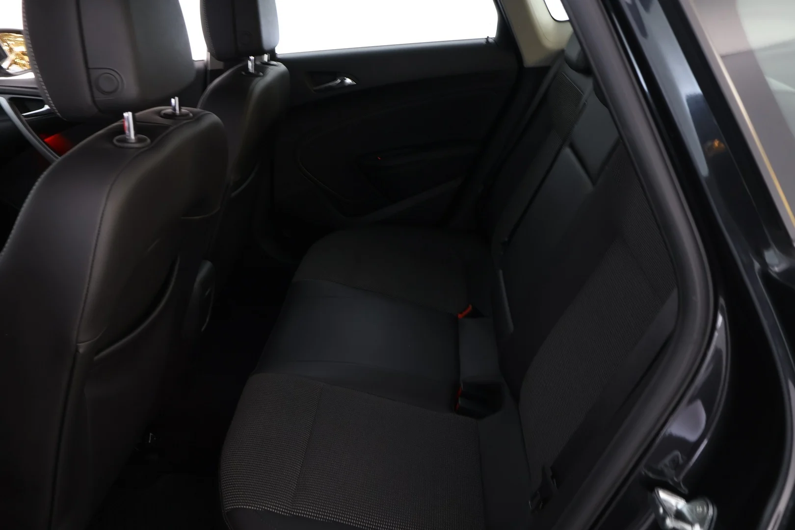 Car Image - 4RgcDxmpVwxRB8NnwEOPre