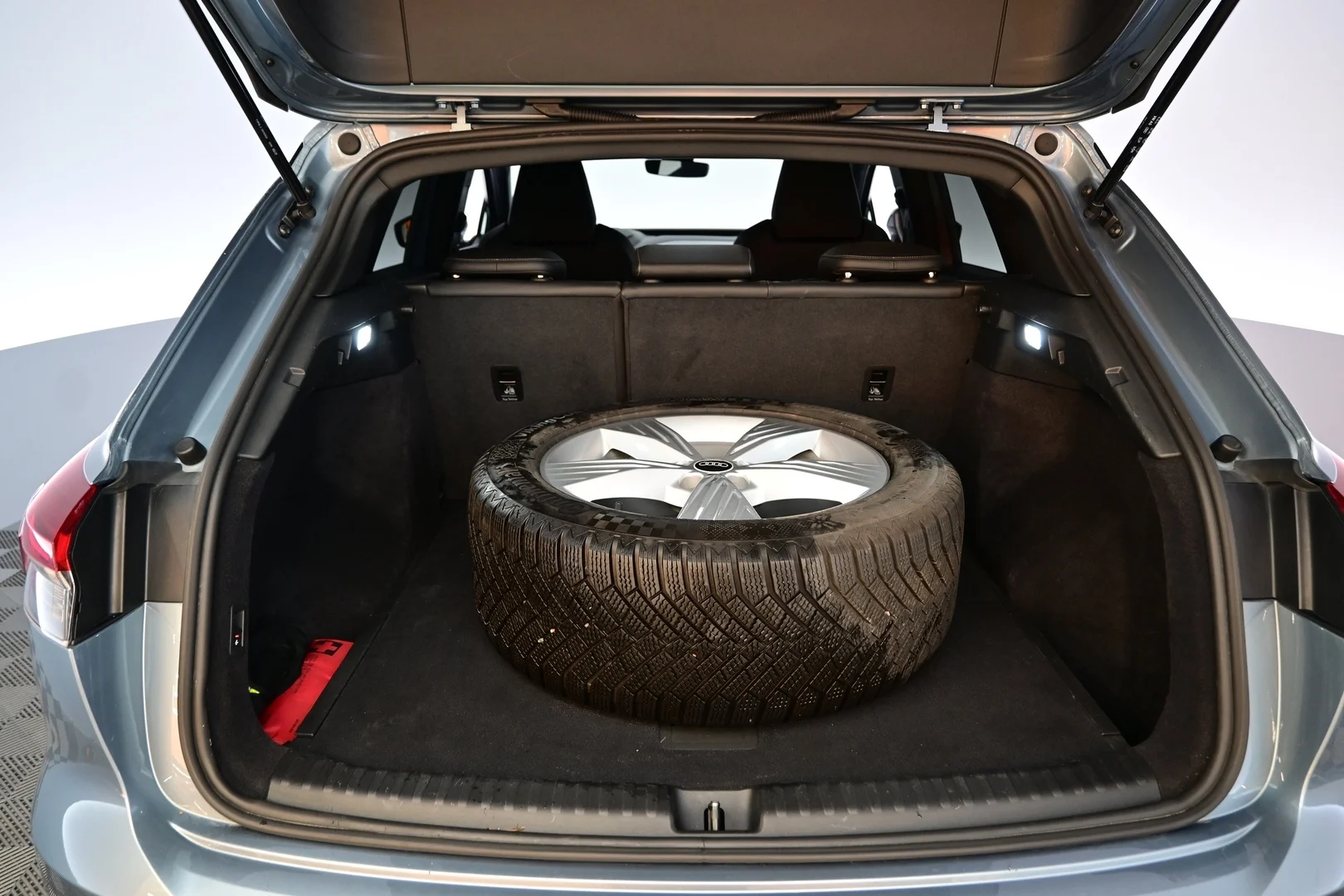 Car Image - 3wdnBqInnmjflbQKiu5OJY