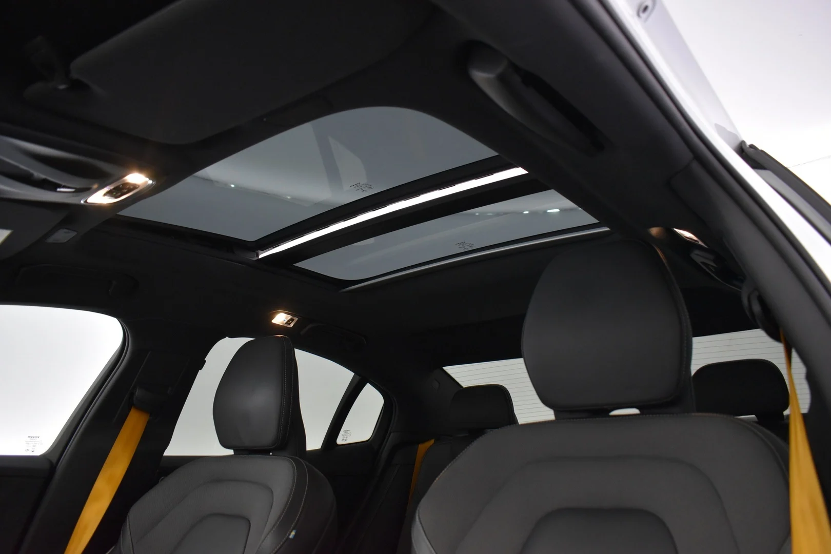 Car Image - 5V7UBXfcEBrf4p1RIDYyct