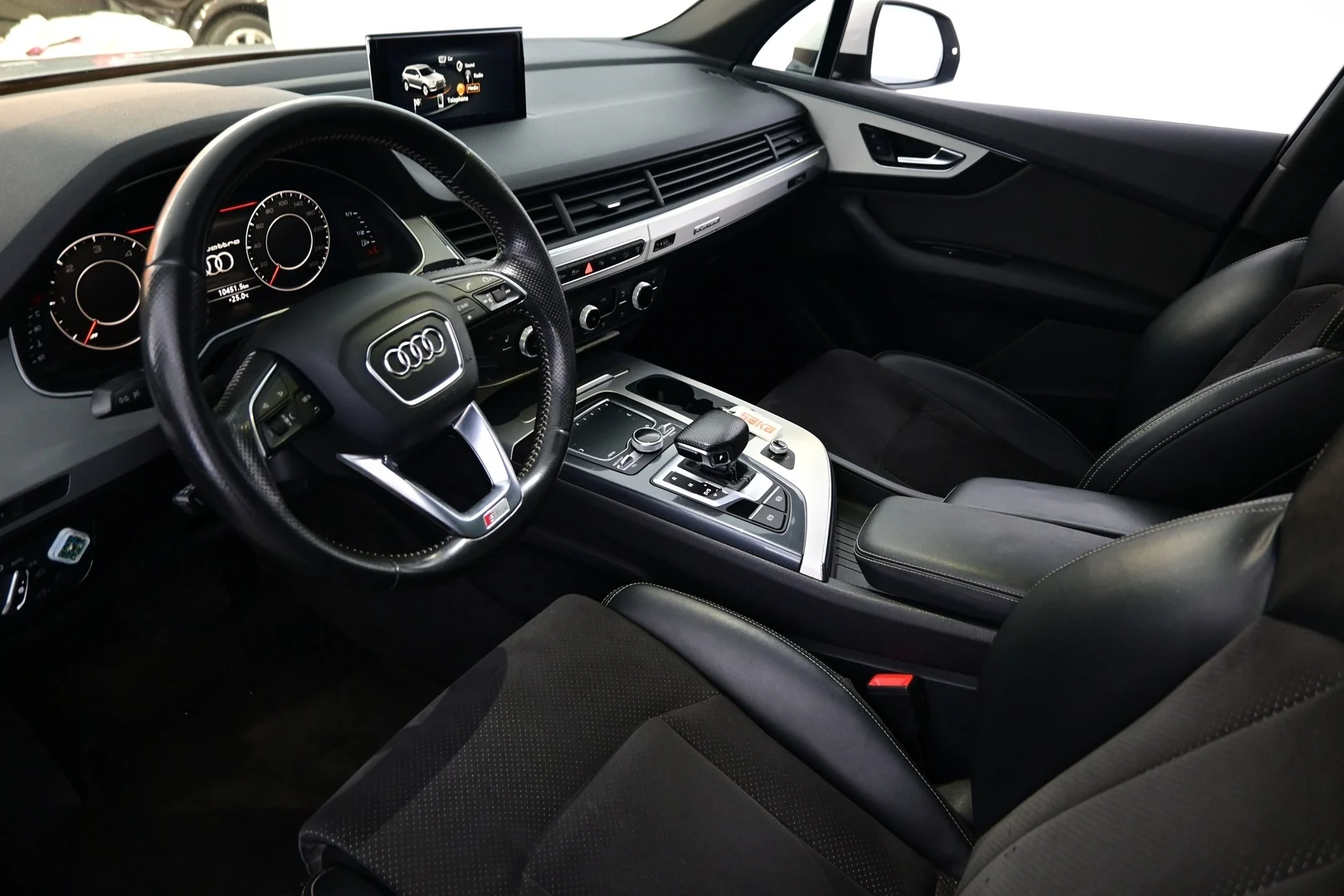 Car Image - 4Gi34Ug9mX32X2J4J4qWoF