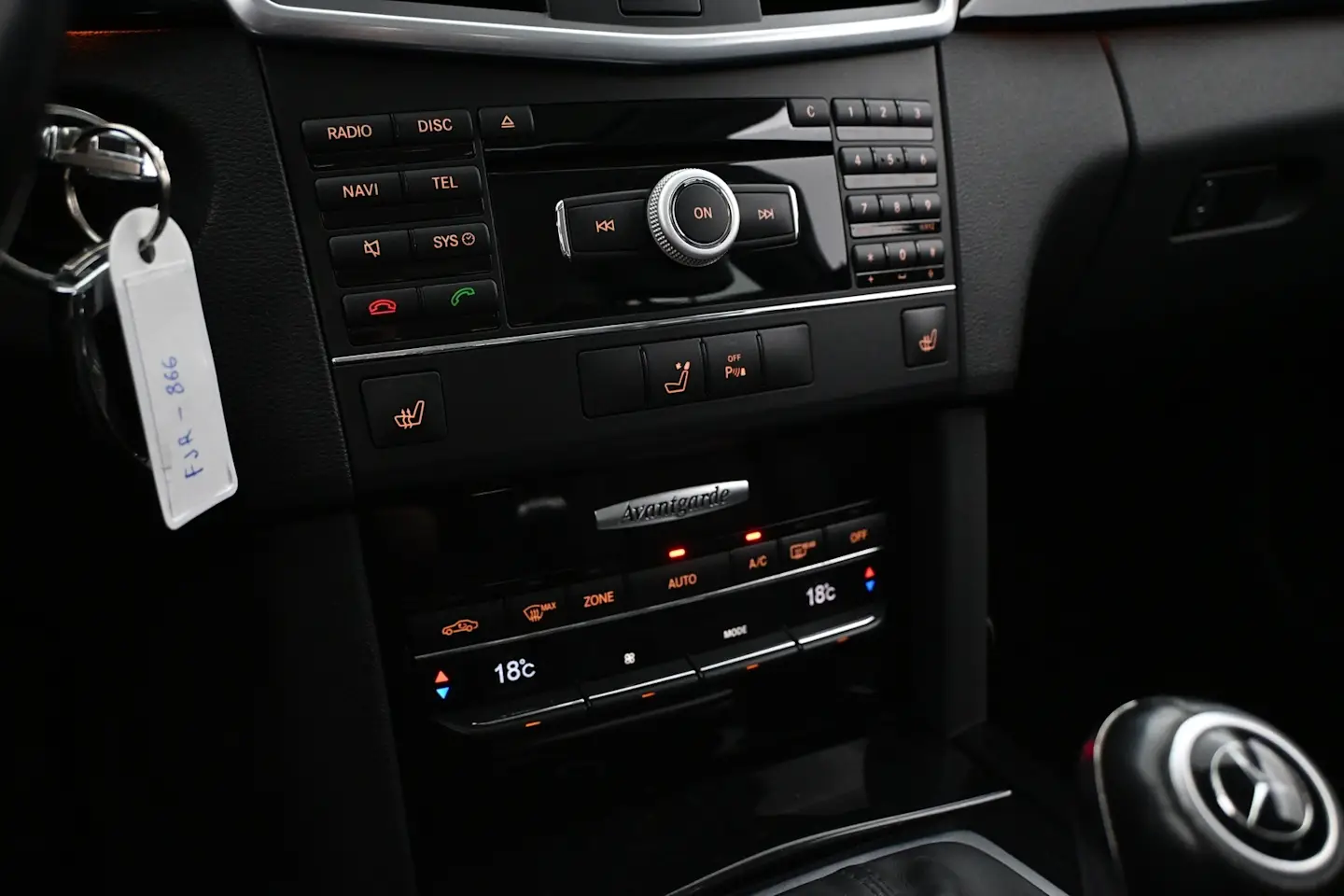 Car Image - 5tLXqUJ64ZXzowz0UV2hro