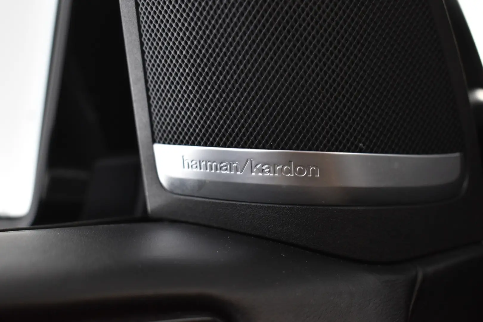 Car Image - kHRxrdDOEuIUkJozS6C8Z