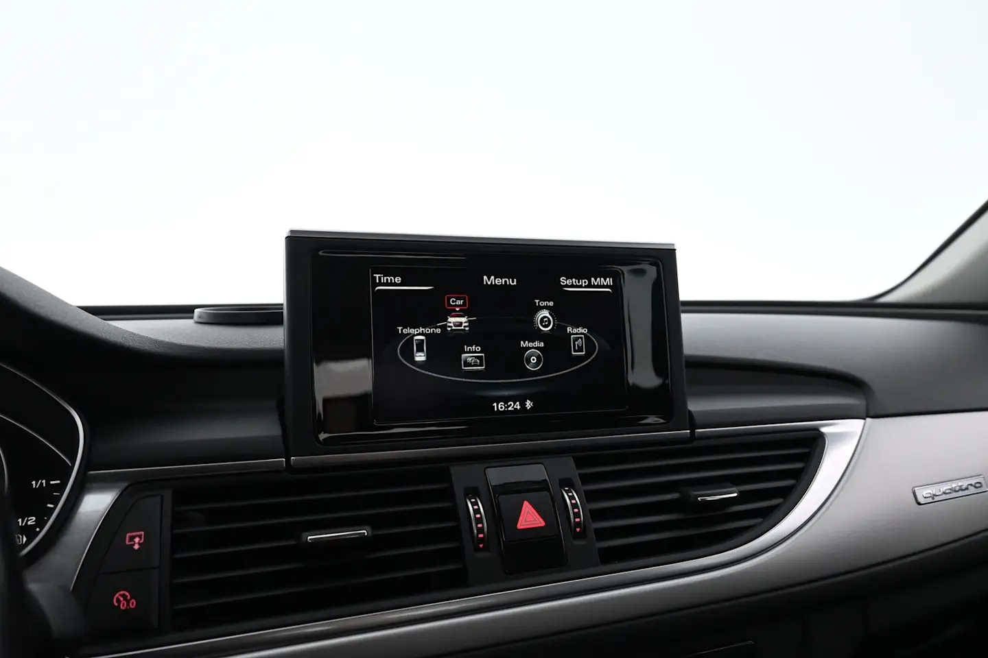 Car Image - 2bzuuQ6DpebRMZEpOcptuF