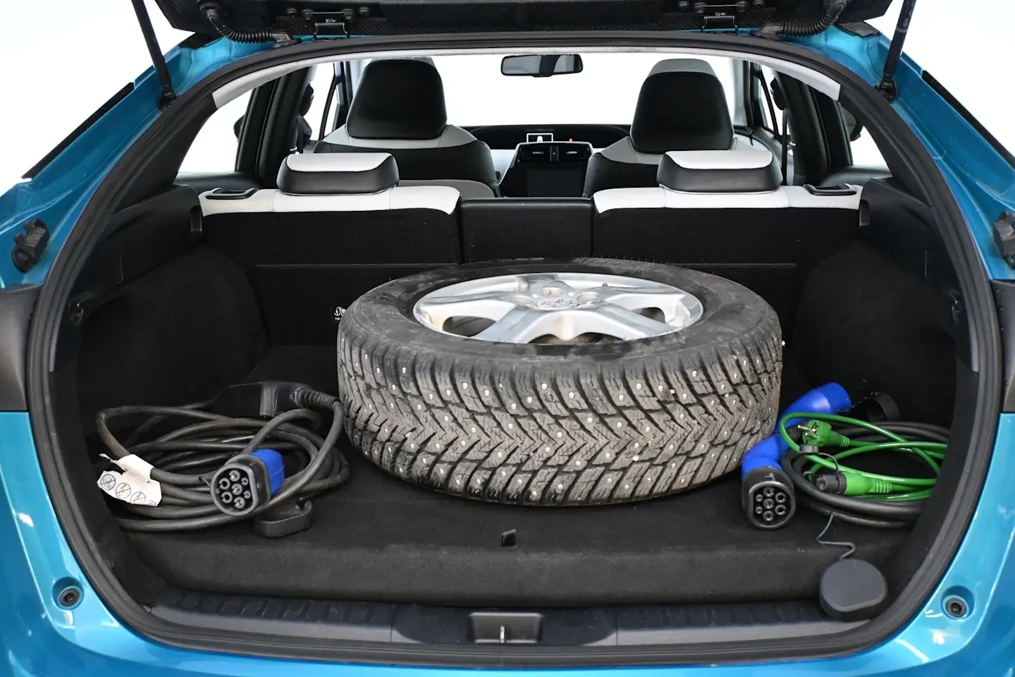 Car Image - 1xfzqTT5sN9cy5jwimQlwm