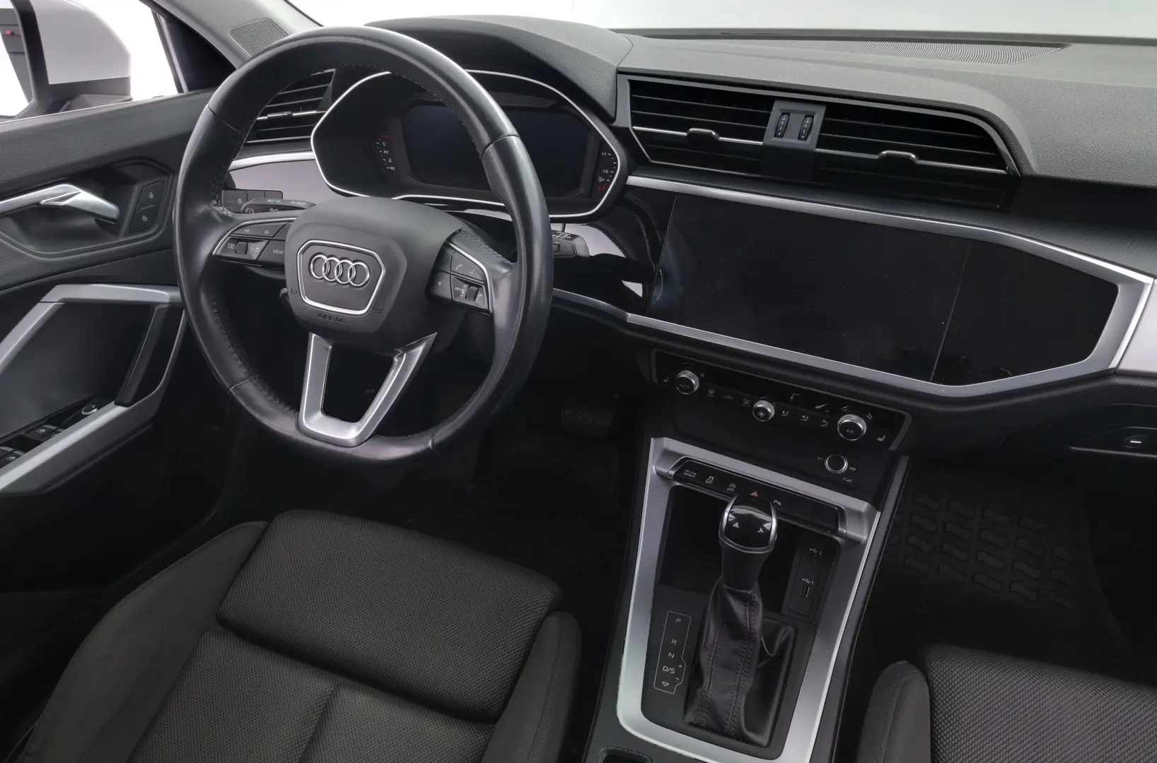 Car Image - NY9aKO604bFDlTcAHuh0f