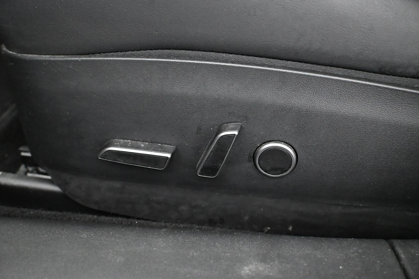 Car Image - 5xuX1b512IGu6rWdzBD14y