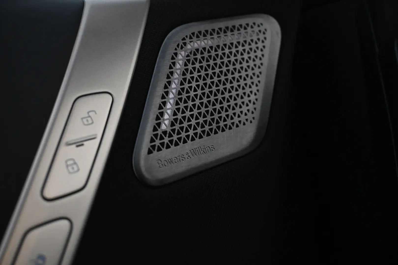 Car Image - S1ItlsqNuRsZaFCBt5iRv