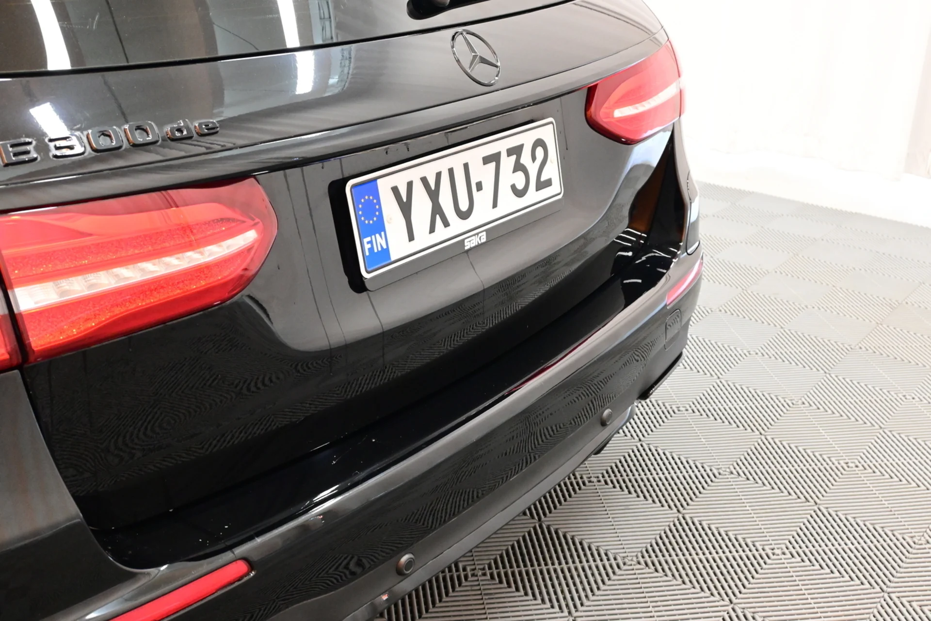 Car Image - 2OtiBVOBhxRQ6RX9oOpoTd