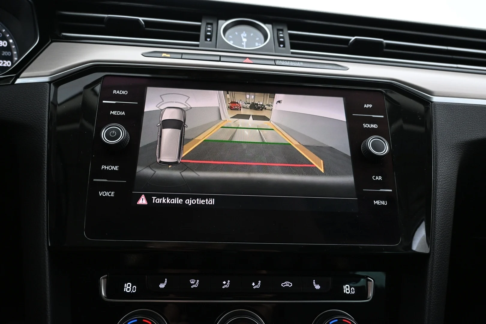 Car Image - 5ECp5sTZh1Y8qv6OeWvTre