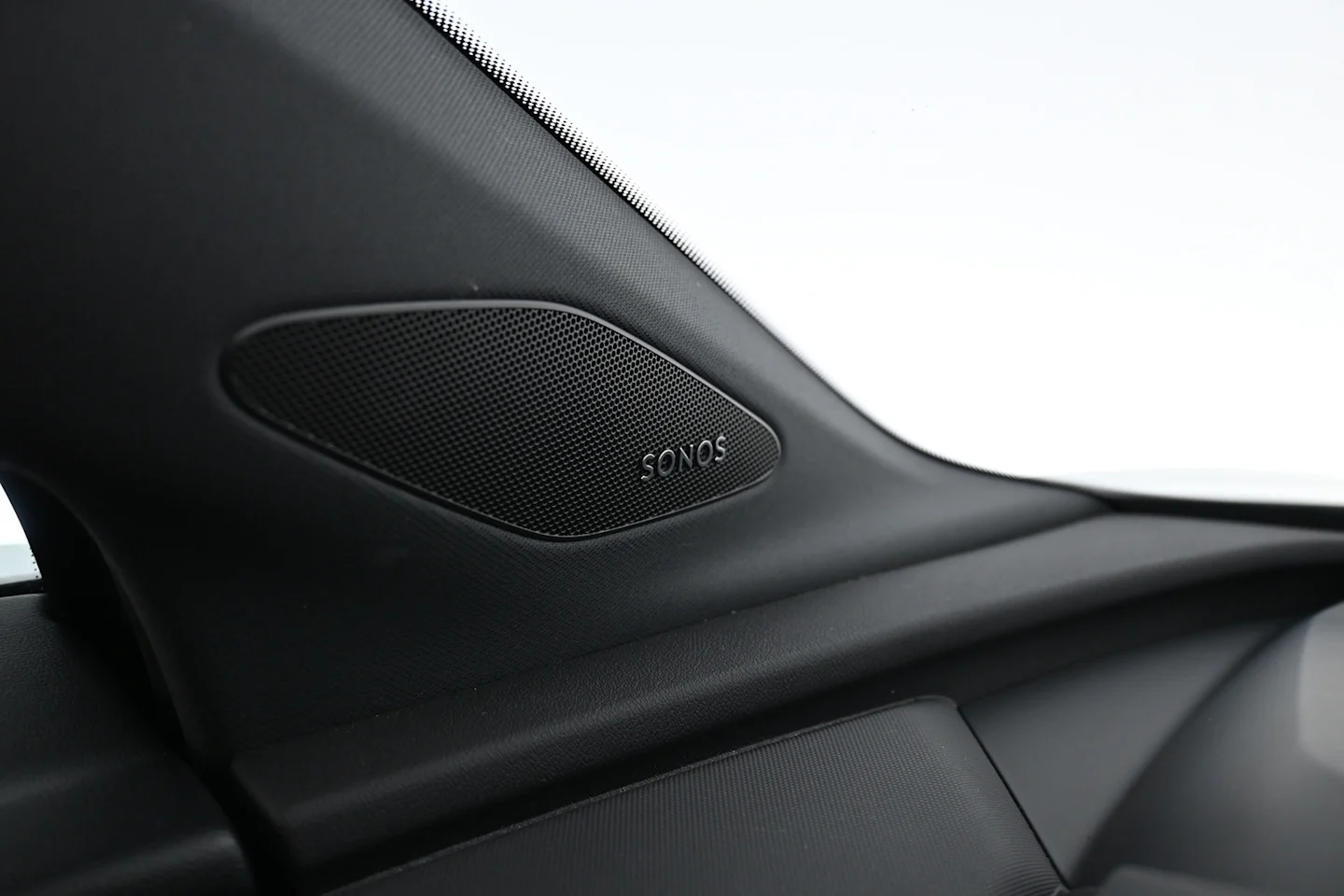 Car Image - 6bKoh3k4skyUQ66rwybBYj