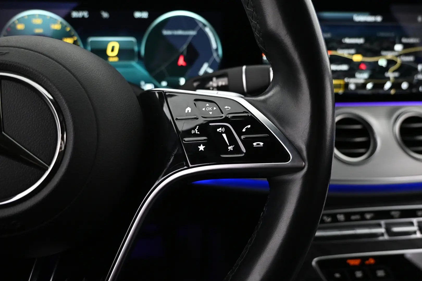 Car Image - 61ihf2mwIB5K1kNSJaEJxU