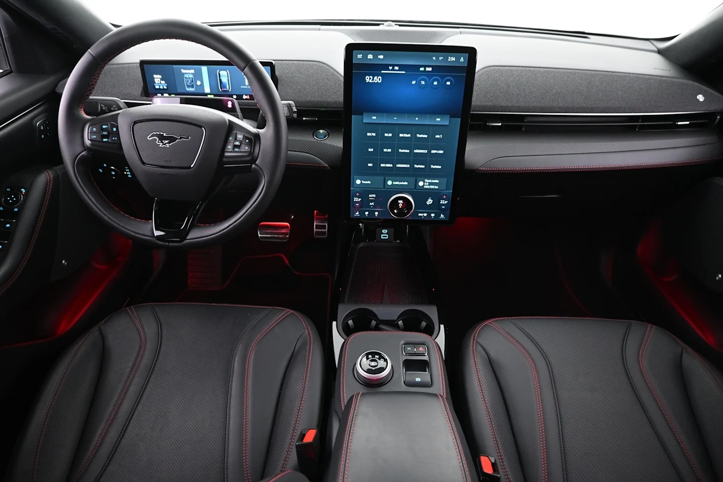 Car Image - 2NtY9ZnU68GQga3ahMmU2g