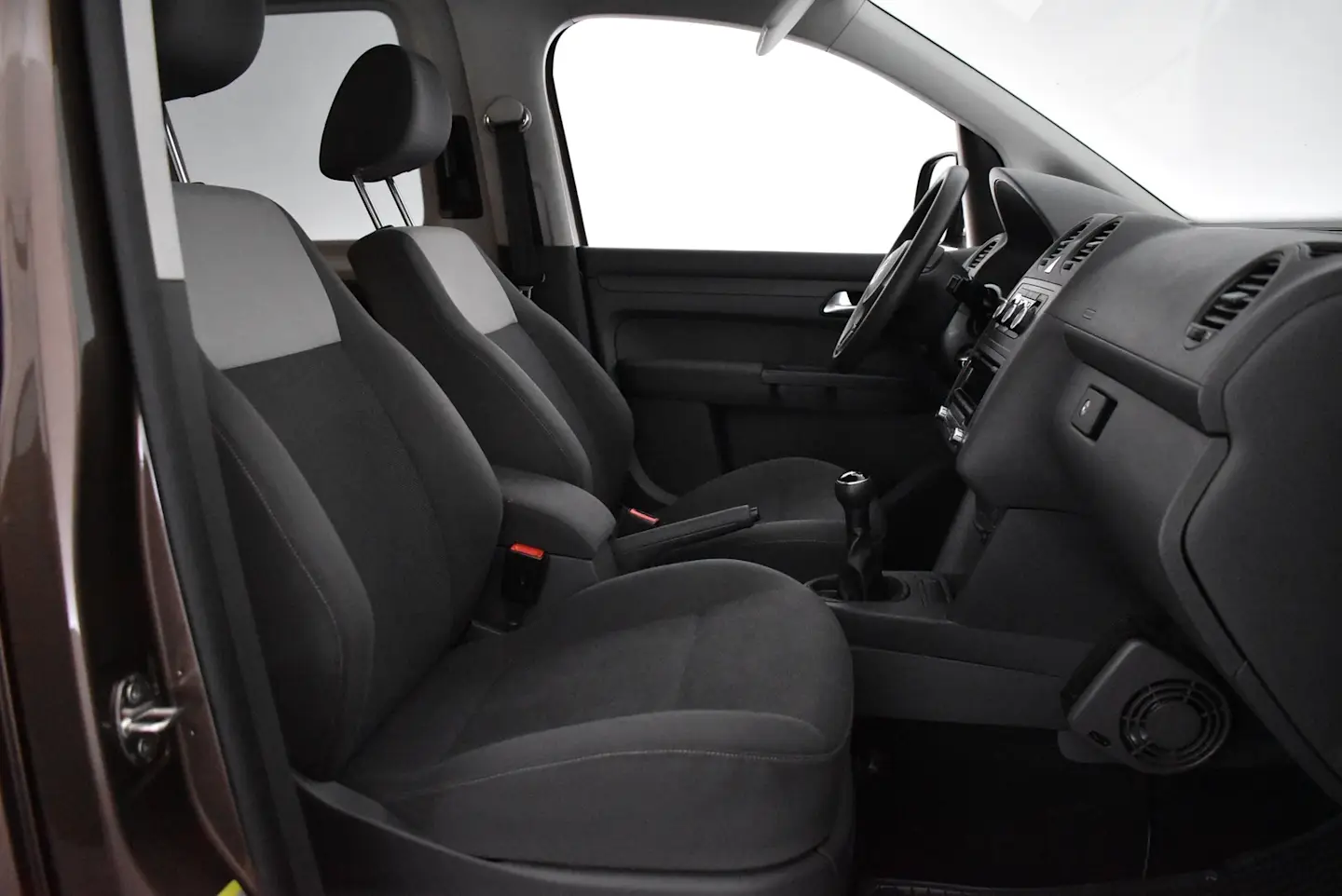 Car Image - 3ZTddtM6NtjwJp4KX7m2Bt