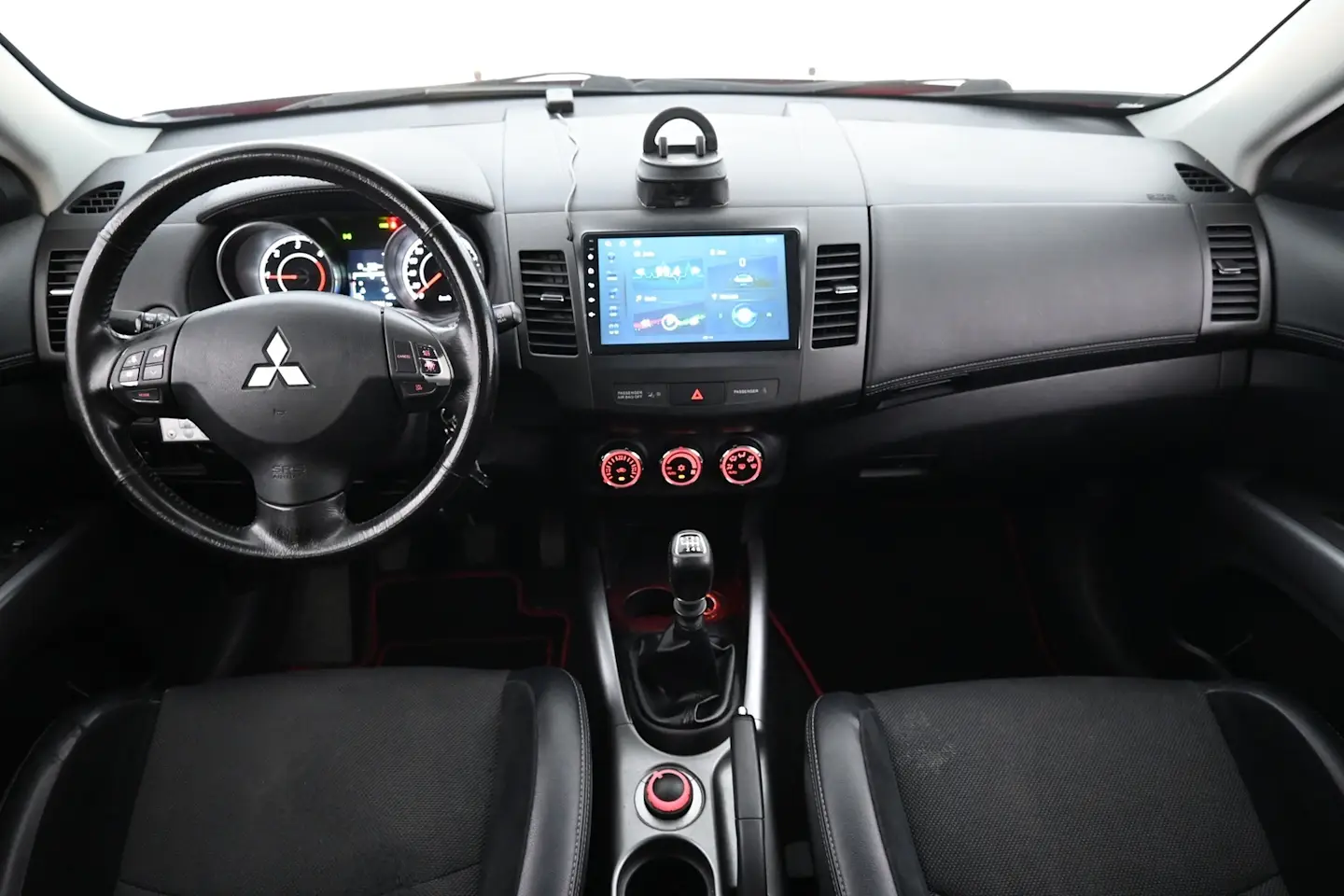 Car Image - P3Y7ILQsZACp4quOQpO1w