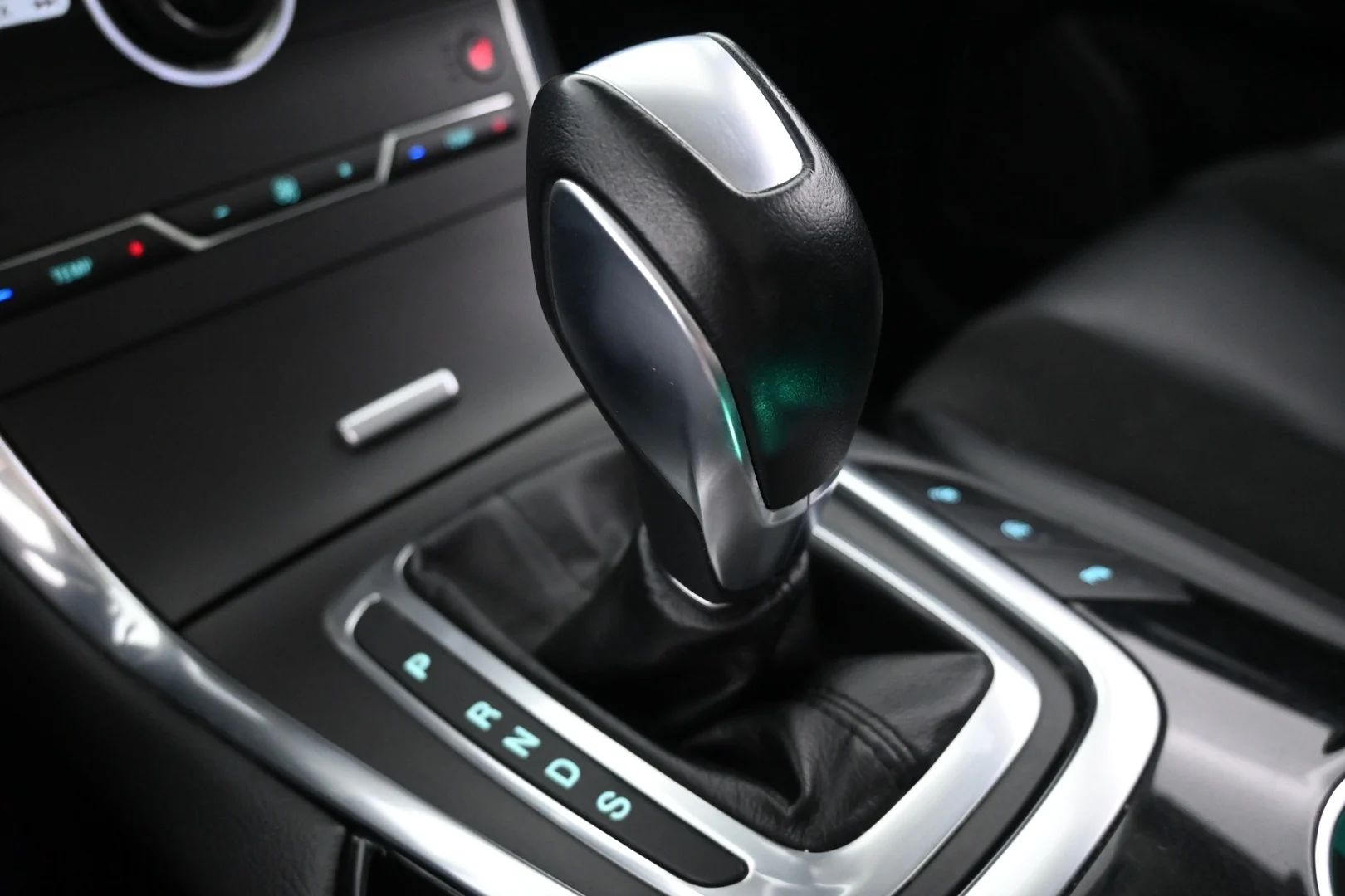 Car Image - 4y5uSy3AFsoIrnXzHDjTho