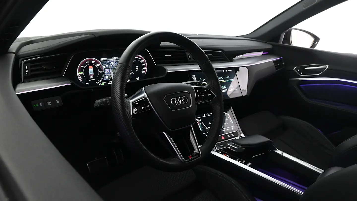 Car Image - 2Ji56n4gU5OsKzdobDPTuK