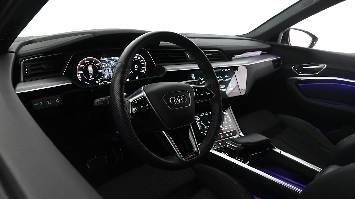 Car Image - 2Ji56n4gU5OsKzdobDPTuK