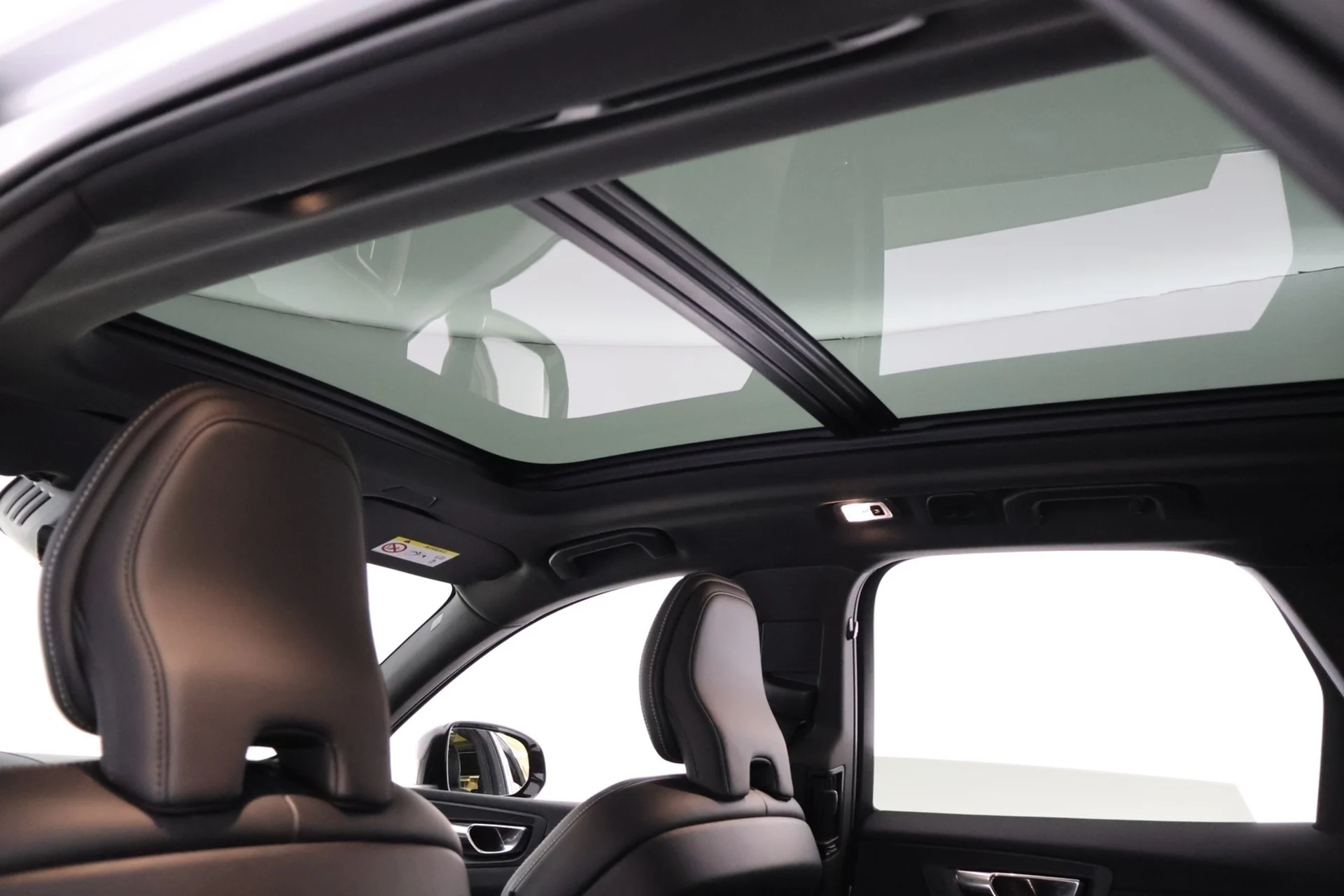 Car Image - 2msqeARjcS6VOZmfLcsnG5