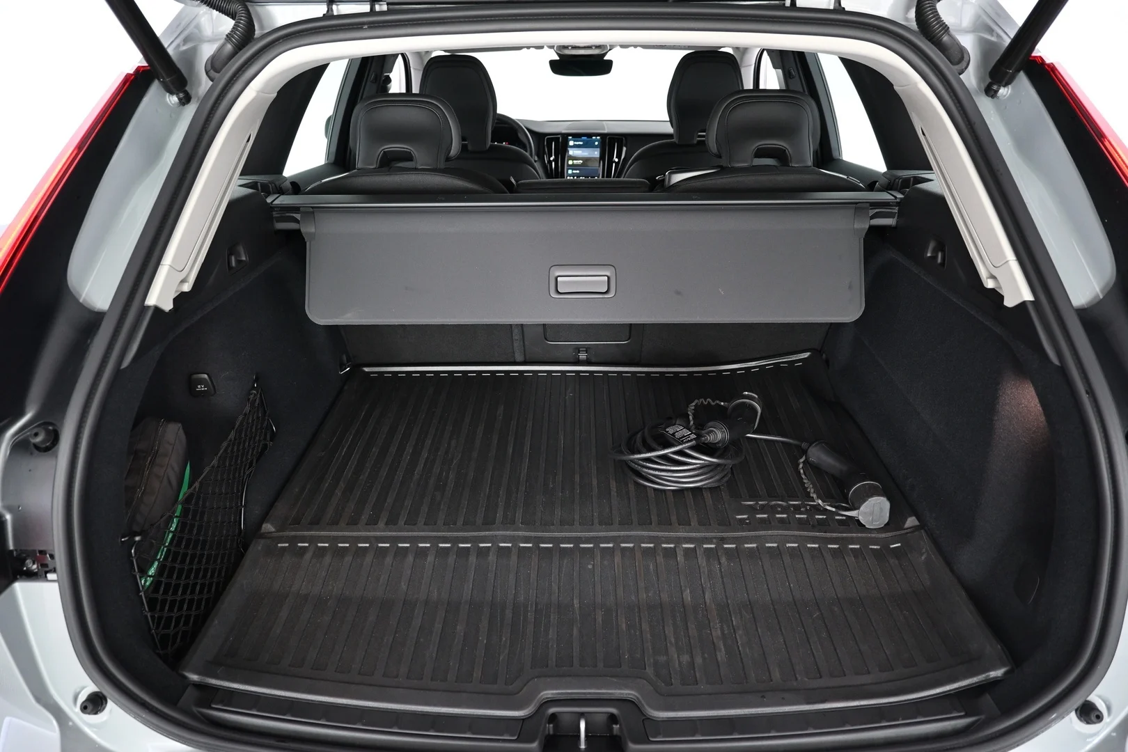 Car Image - 39lphmY5GKgzL99d33mx90