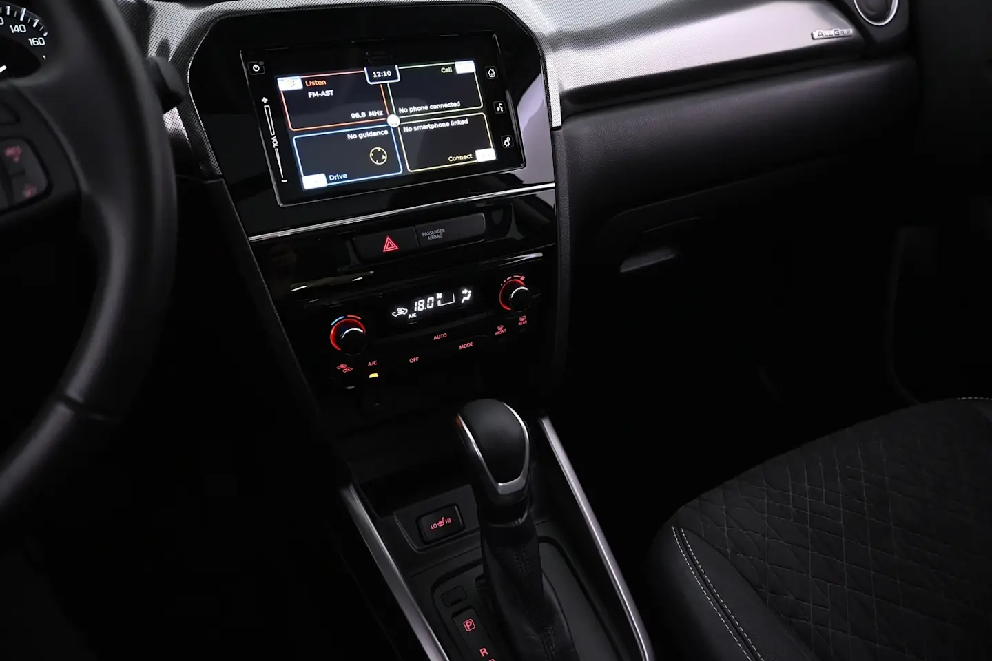 Car Image - 3M5iQHeZPfuYtaSA9dps8m