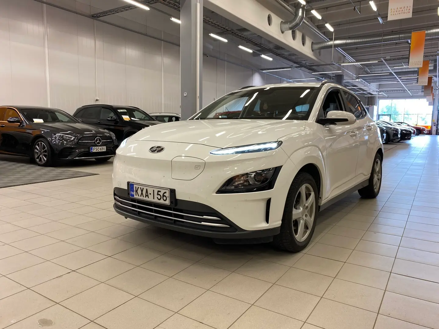 Car Image - 3Op5XNjLzVi8AiK4qazNKc