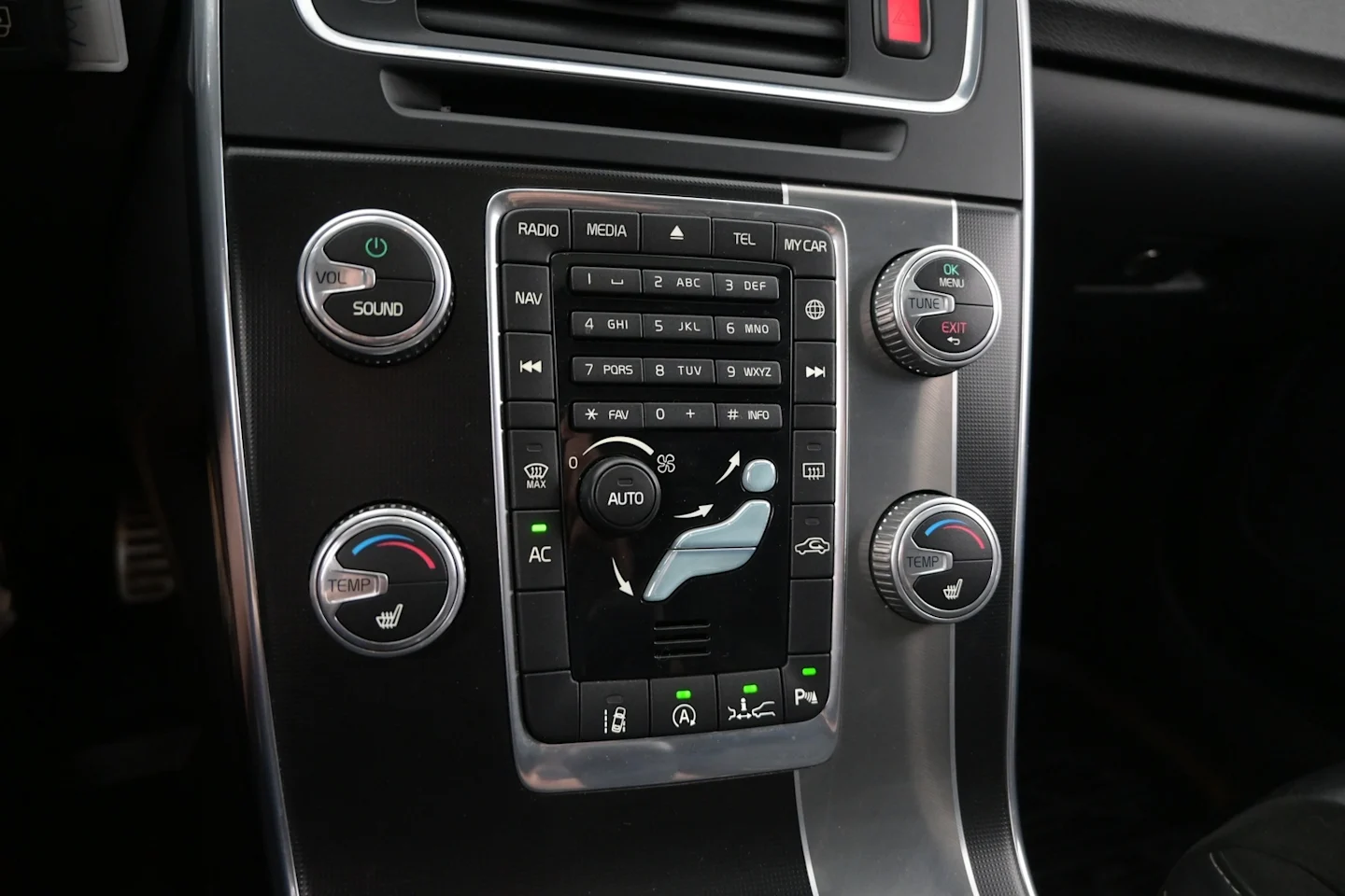 Car Image - 3n5K5kkTp9uM9Tl0EfrkWE
