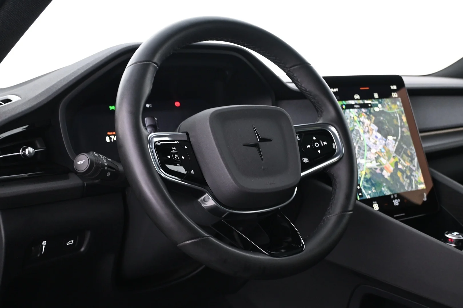 Car Image - 6Zkq4k4FleUAPPI4Eiml9k