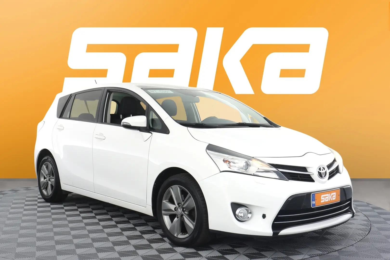 Car Image - 5Uzba2b60jzqvaQuls8FM4