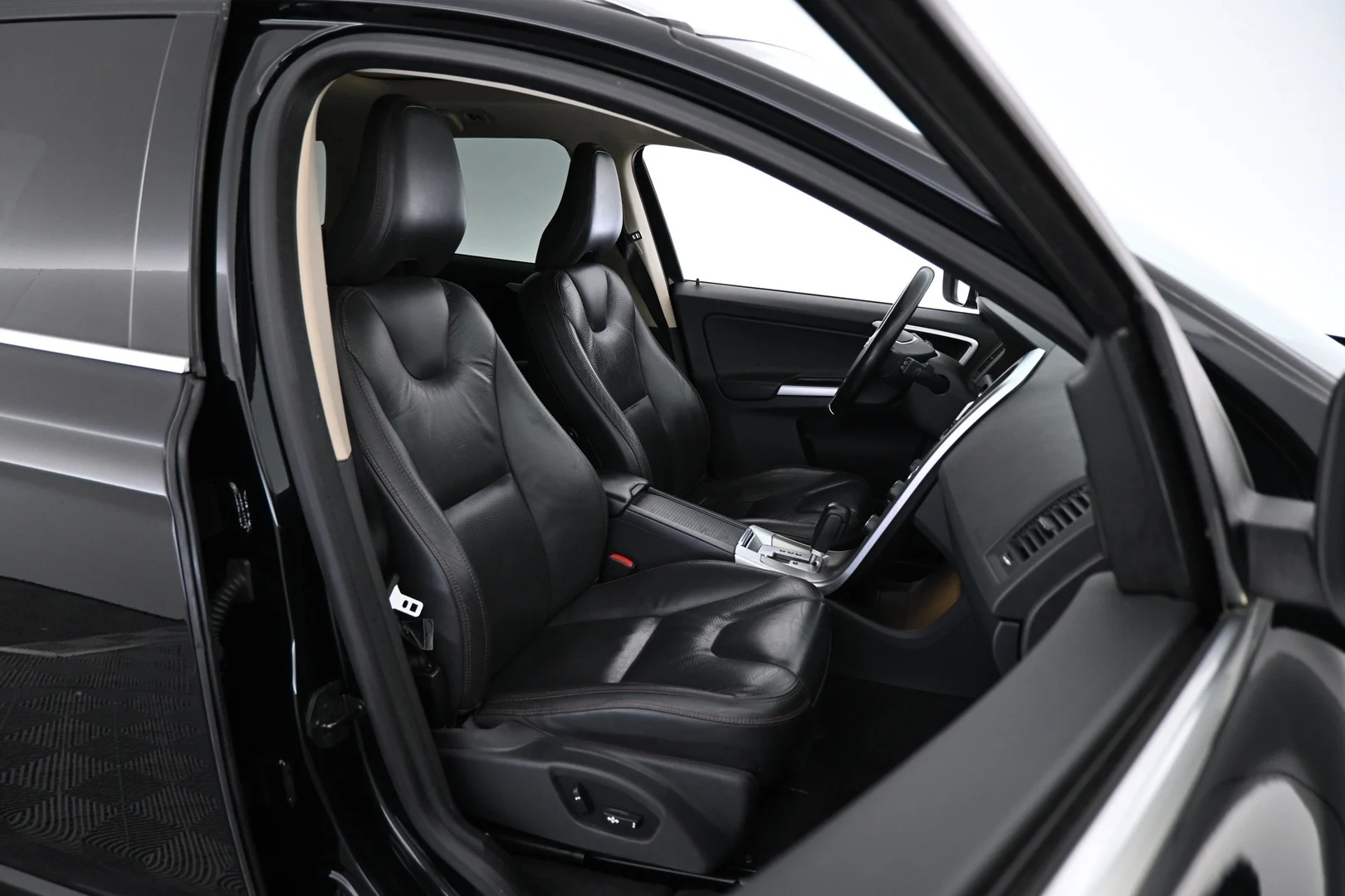 Car Image - 6GZq9Xofp7bl3O59okt7U3