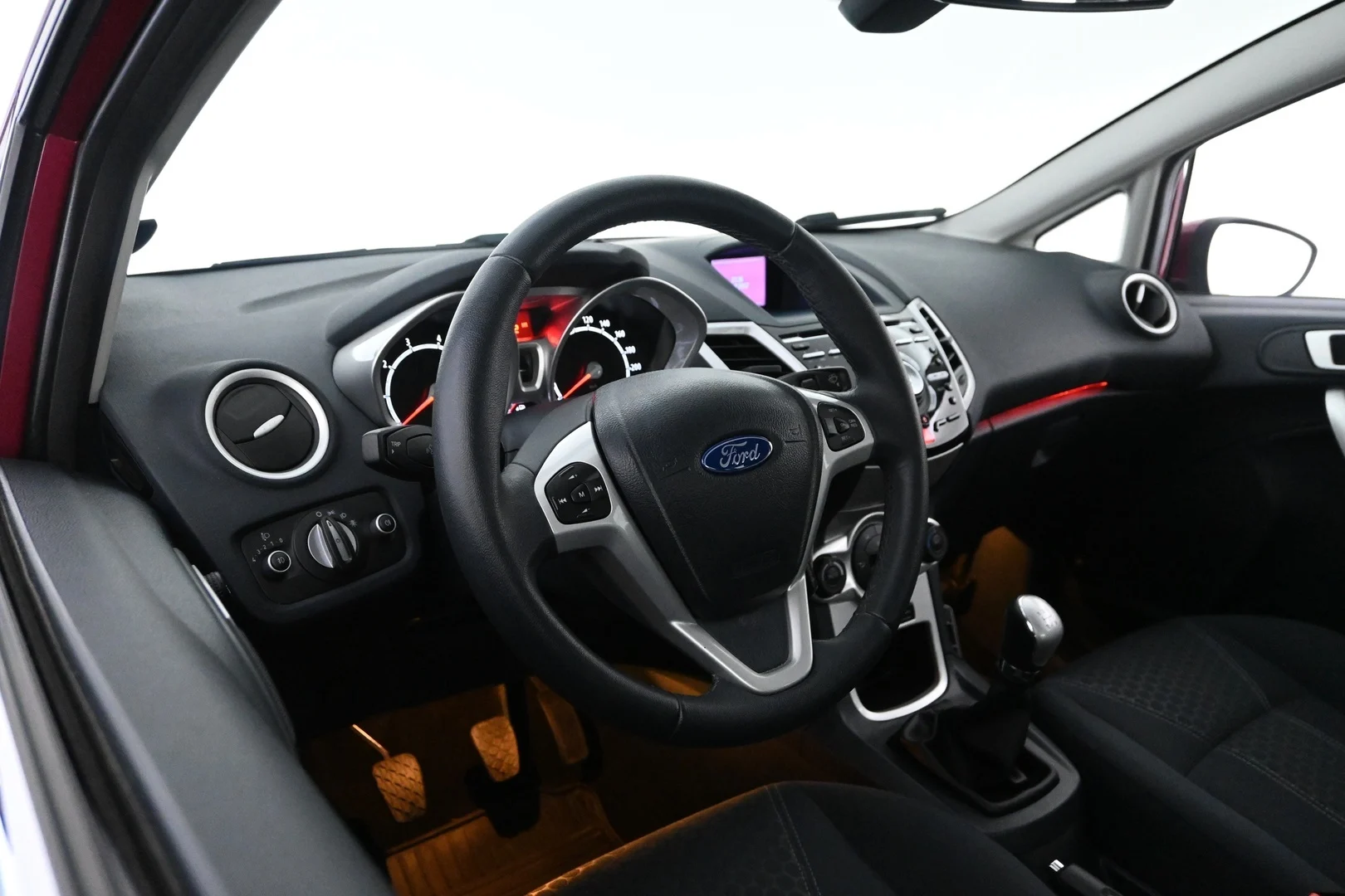 Car Image - 4gwBwSo1sfBnawLjAelLCc
