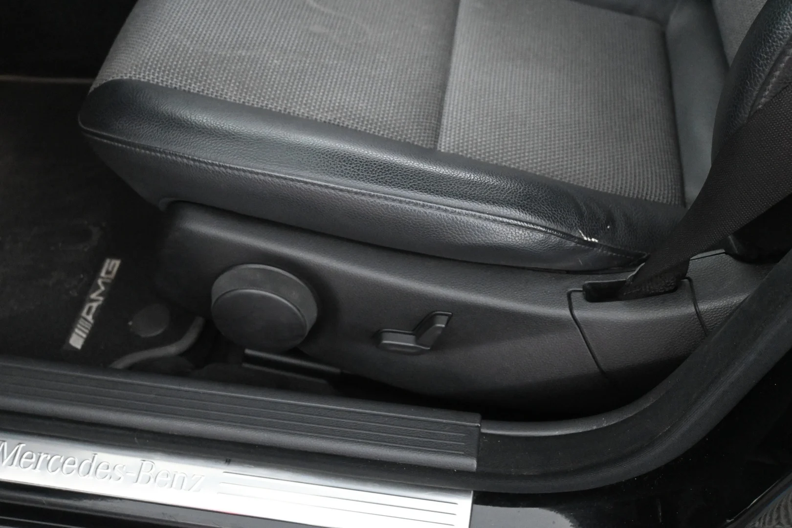 Car Image - 6TOEn7qfoDIuG6UjtPfVMP