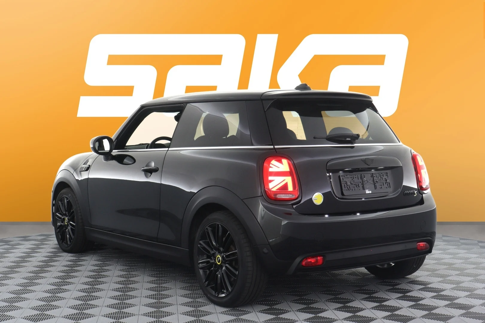 Car Image - 1zGAhR2S3ig2GkO3Uz4Kdc