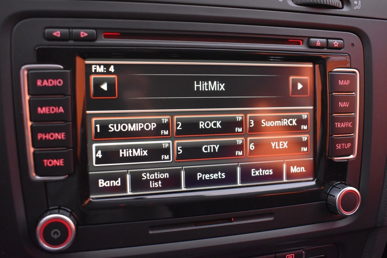 Car Image - 1RHrr6IdQq6AT0oHzhn2os