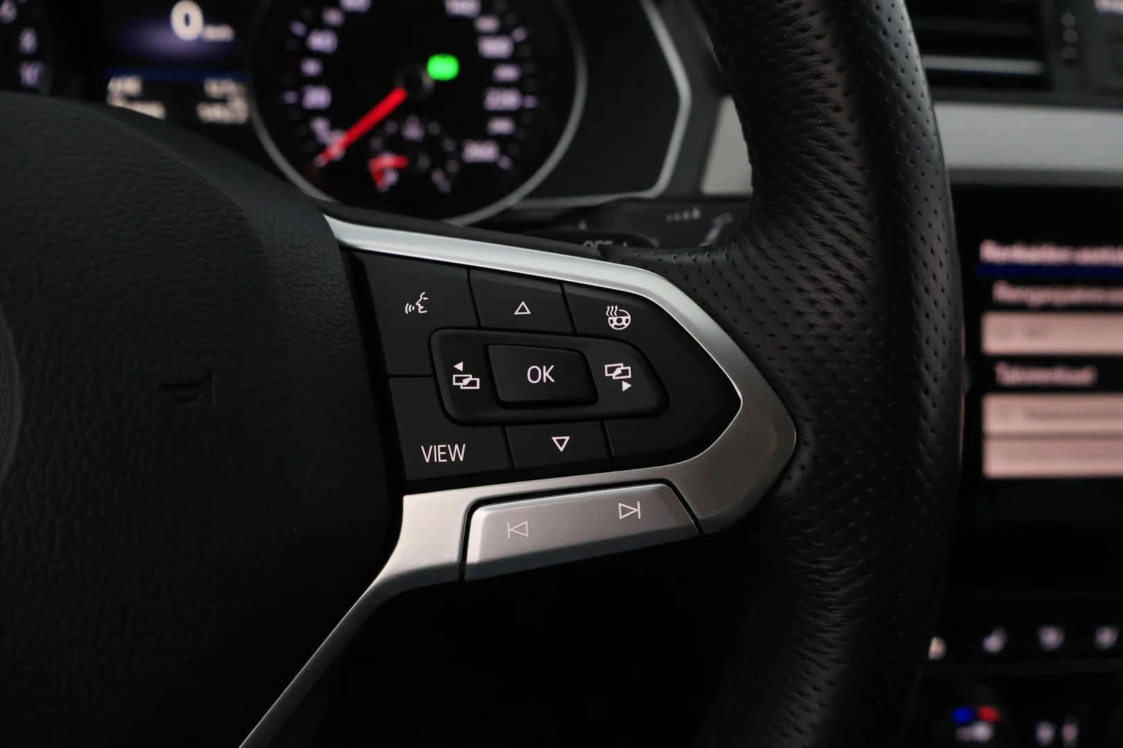 Car Image - 7lwR3zyZD5kVhVS2swjn7N