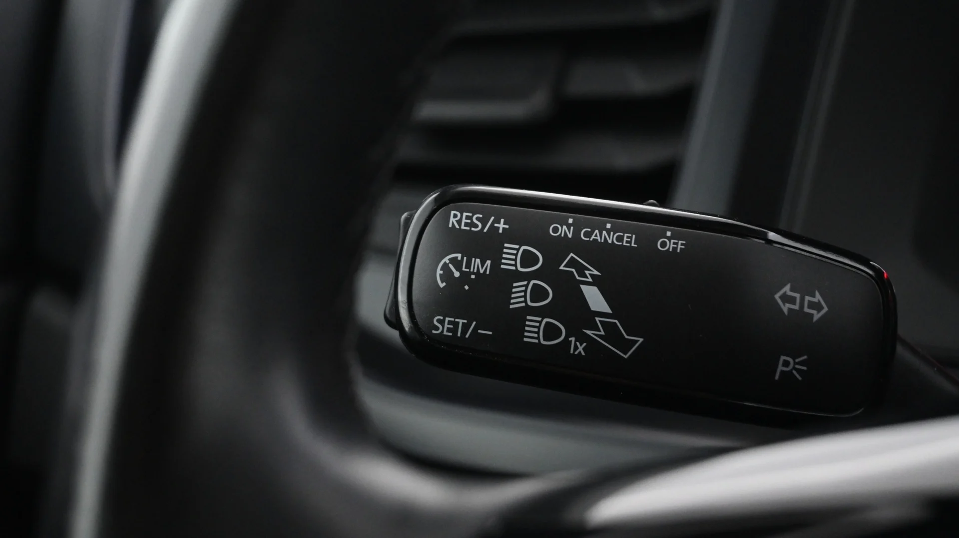 Car Image - 3MbjtqnSQQ9855pnvA3qm