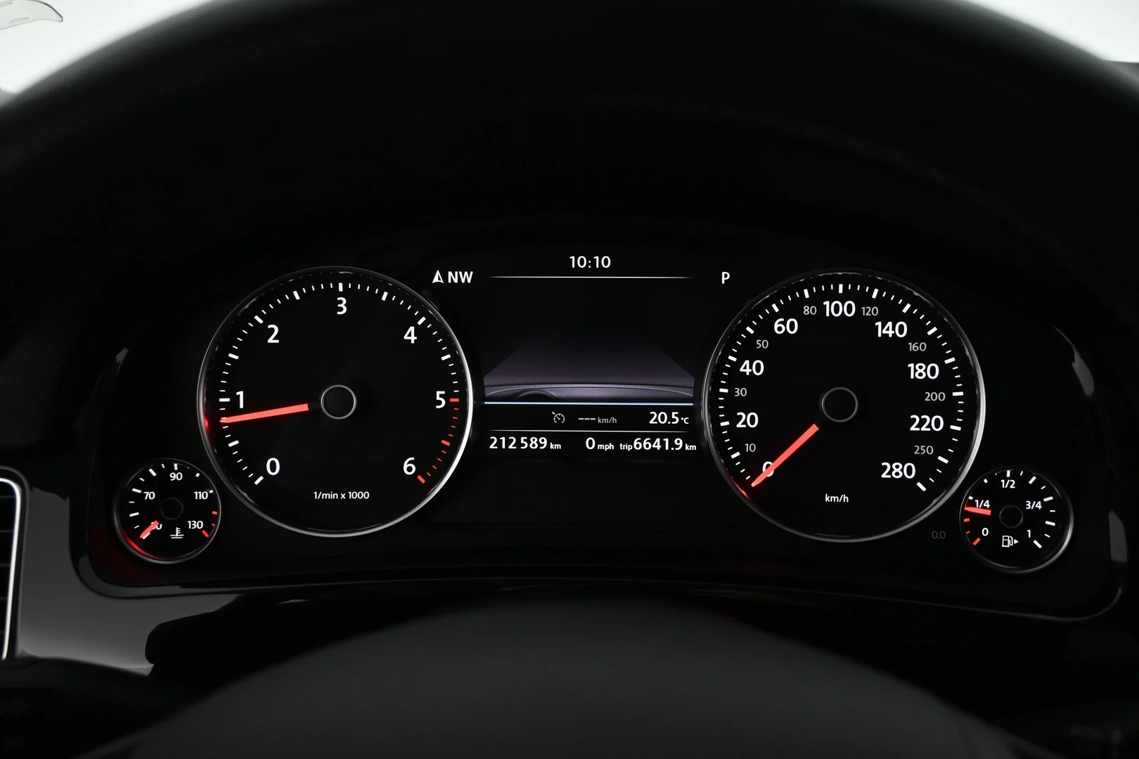 Car Image - 4qWeKFLjym8h6ZwXZk4Ksx