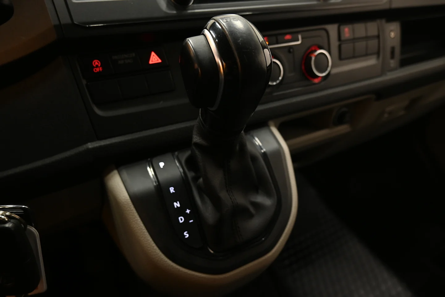 Car Image - 1S4RYQOeQbn9VoY42DLLKV