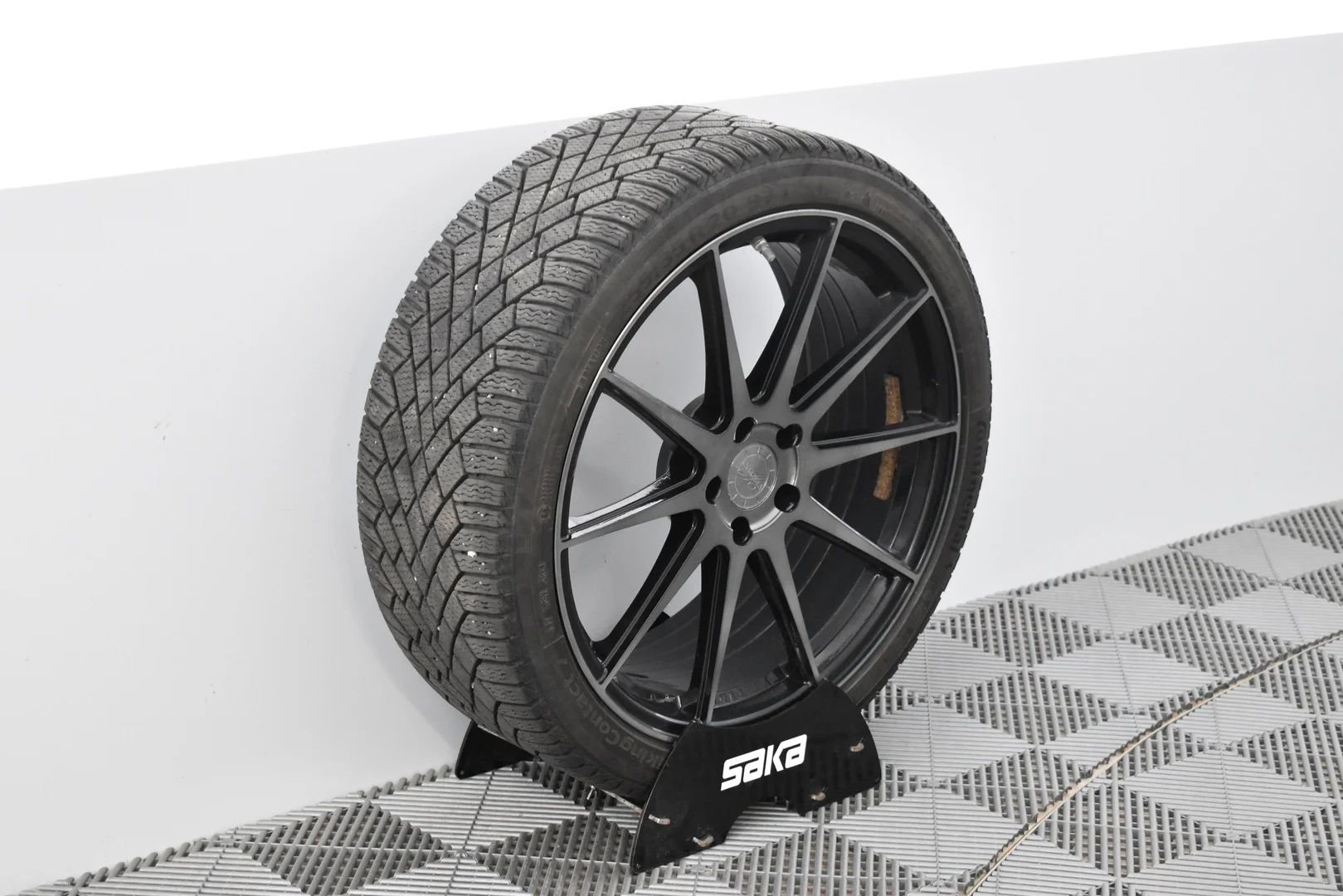 Car Image - 1bL54d2SsyKRwgtlSB8zNJ