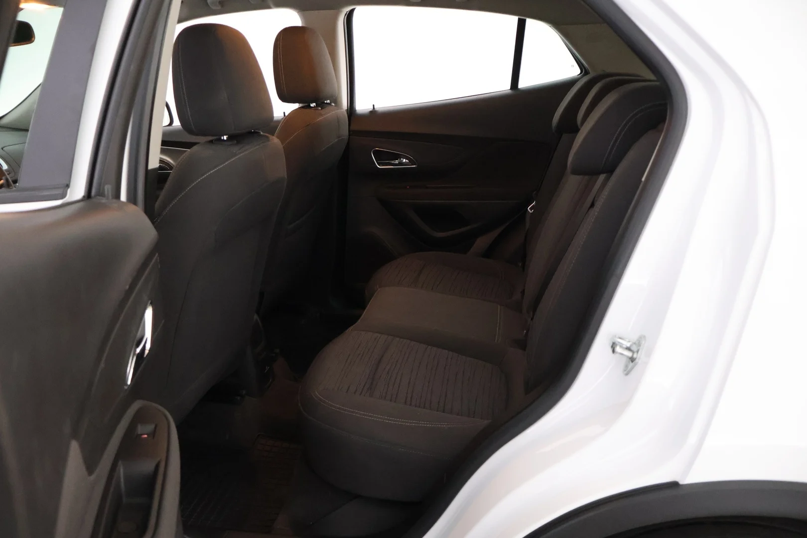 Car Image - 1JNPwBVUdYV5RX6QGjaQNM