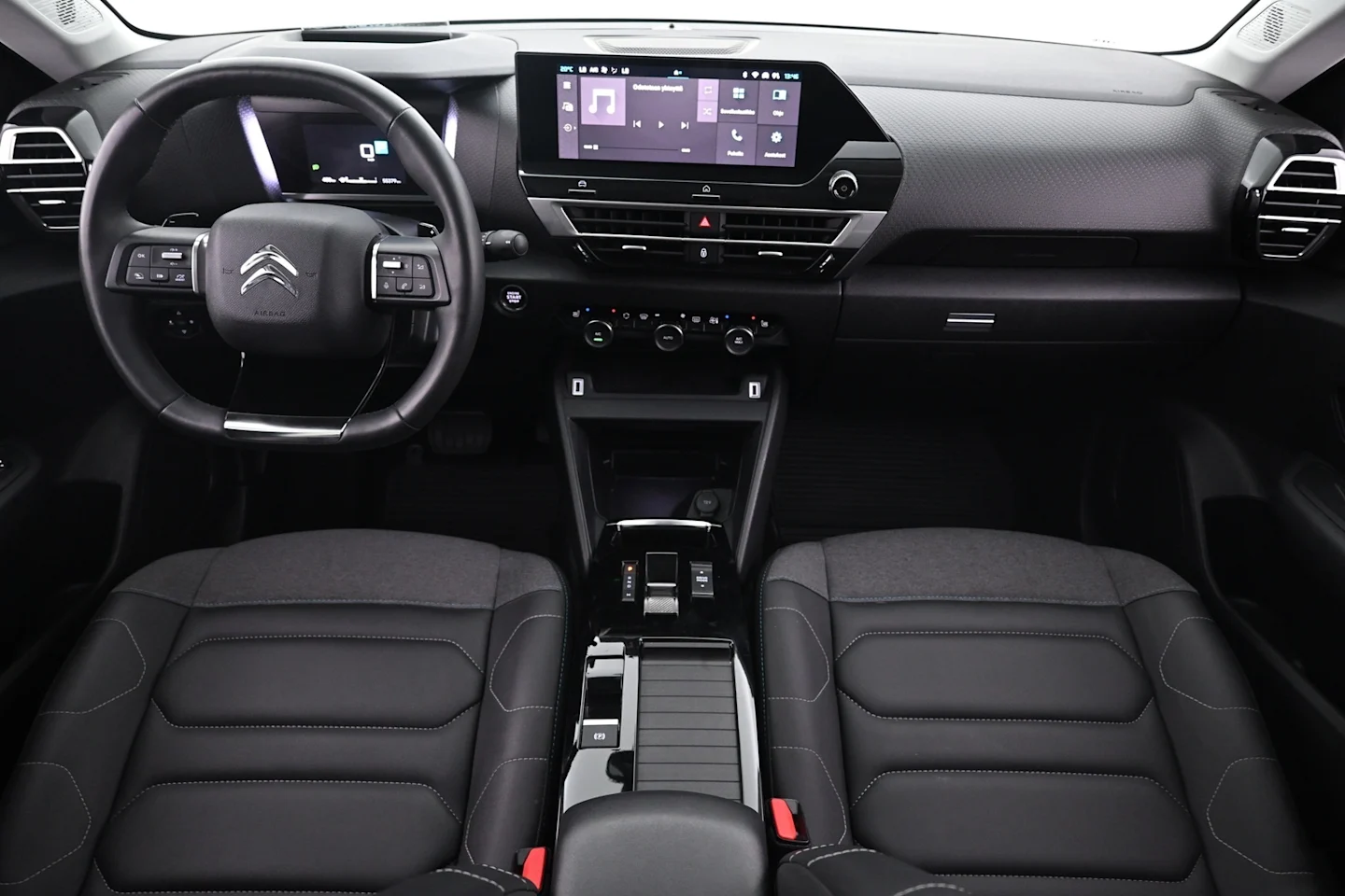 Car Image - 1r1Y6SRy0LEonTwRM2QrY0