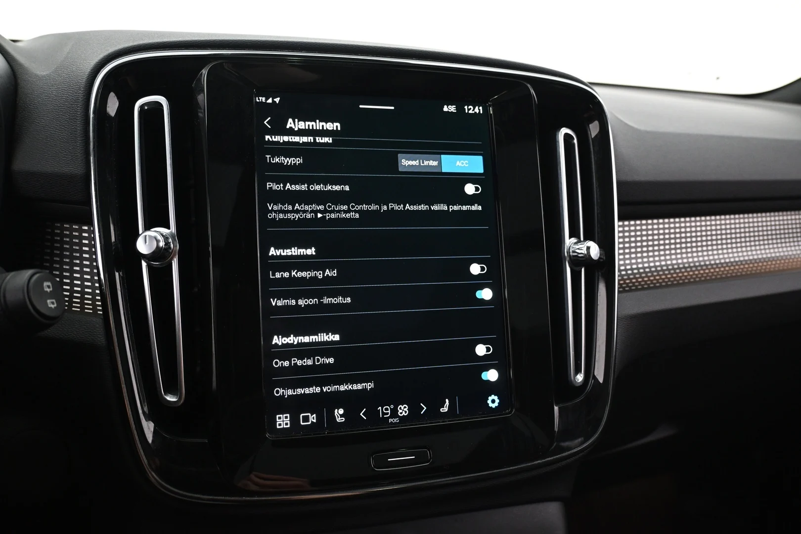 Car Image - 2L4mb0rJTO92G5GIX6KOkT