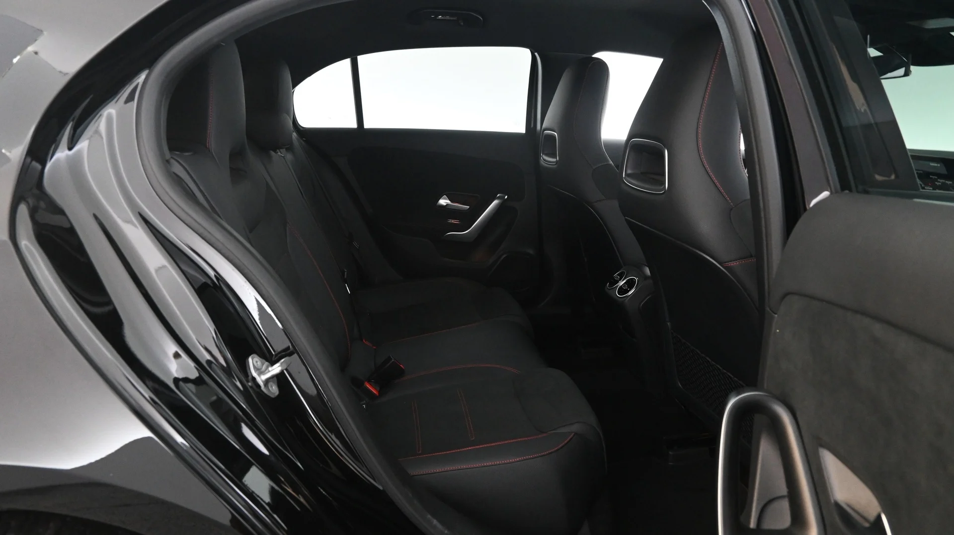 Car Image - 01vJkDP4rqD4trGXRVpvEa