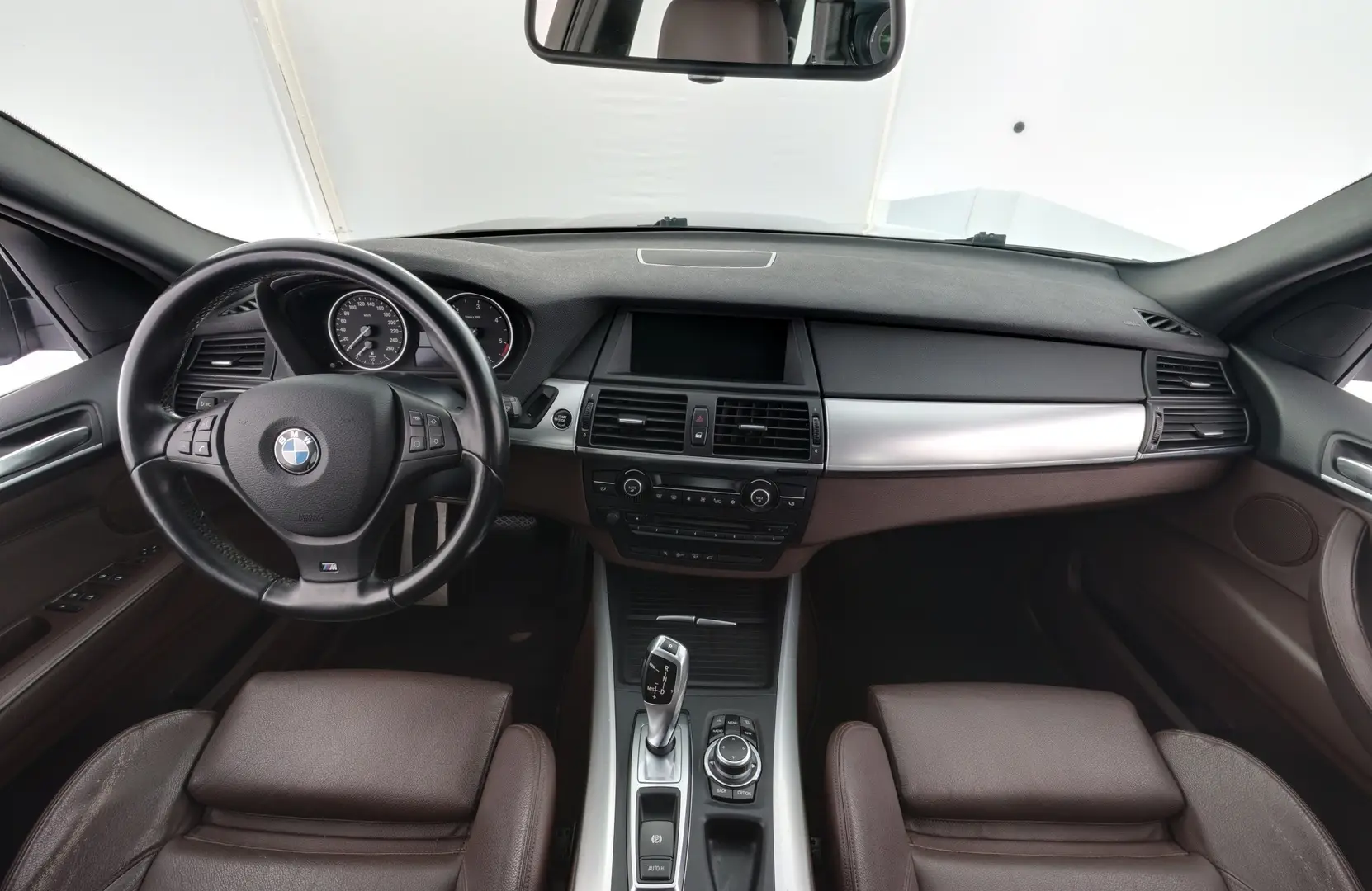 Car Image - 6W4hTq3TCkPkajleaDBcur