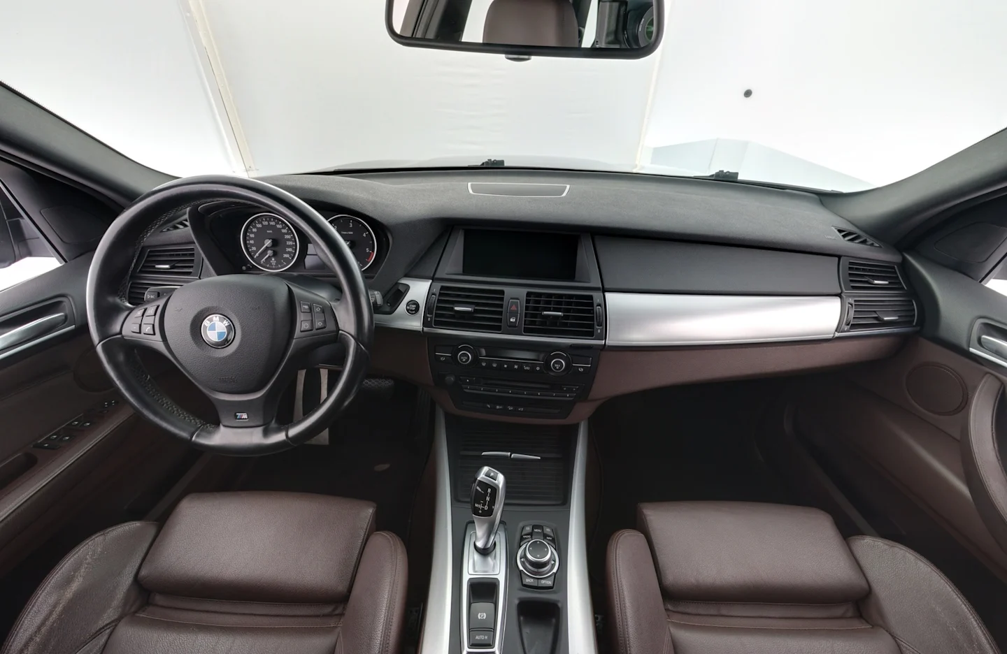 Car Image - 6W4hTq3TCkPkajleaDBcur