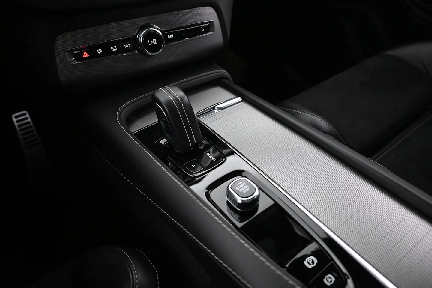 Car Image - 1AMuG9Je06uX0evOAEOkYc