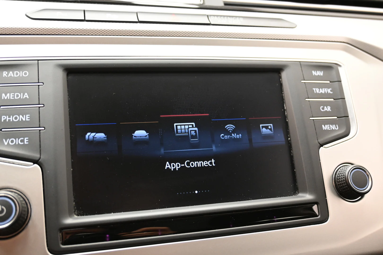 Car Image - 4lIMgOC5v5BJzDkQNsHO8b