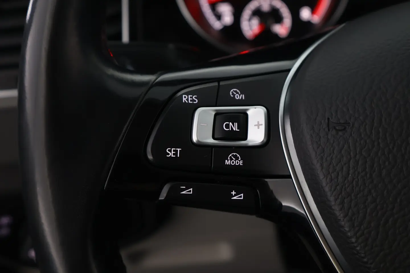 Car Image - 3pollbI9ZF05BTrbwKdpaO